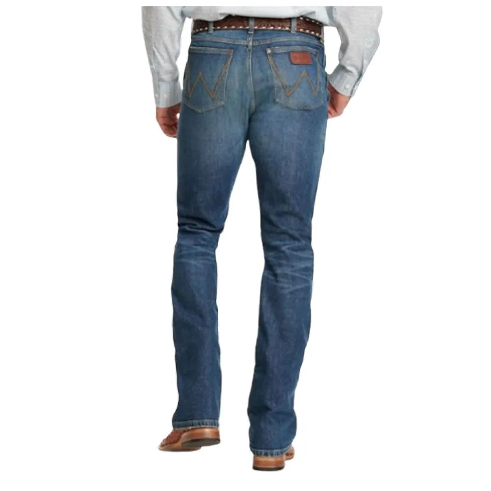 112353227 Wrangler Men's Retro Slim Fit Bootcut Jeans - Whitley