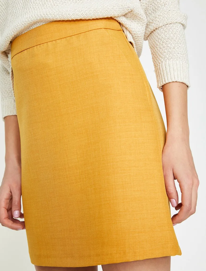 11983 Mustard Plain Mini Skirt