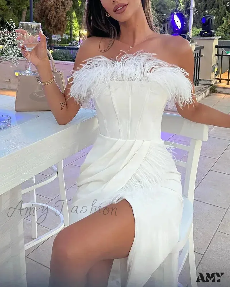 Amy Fashion - Feathers Off-Shoulder Tube Top Bodycon Dress