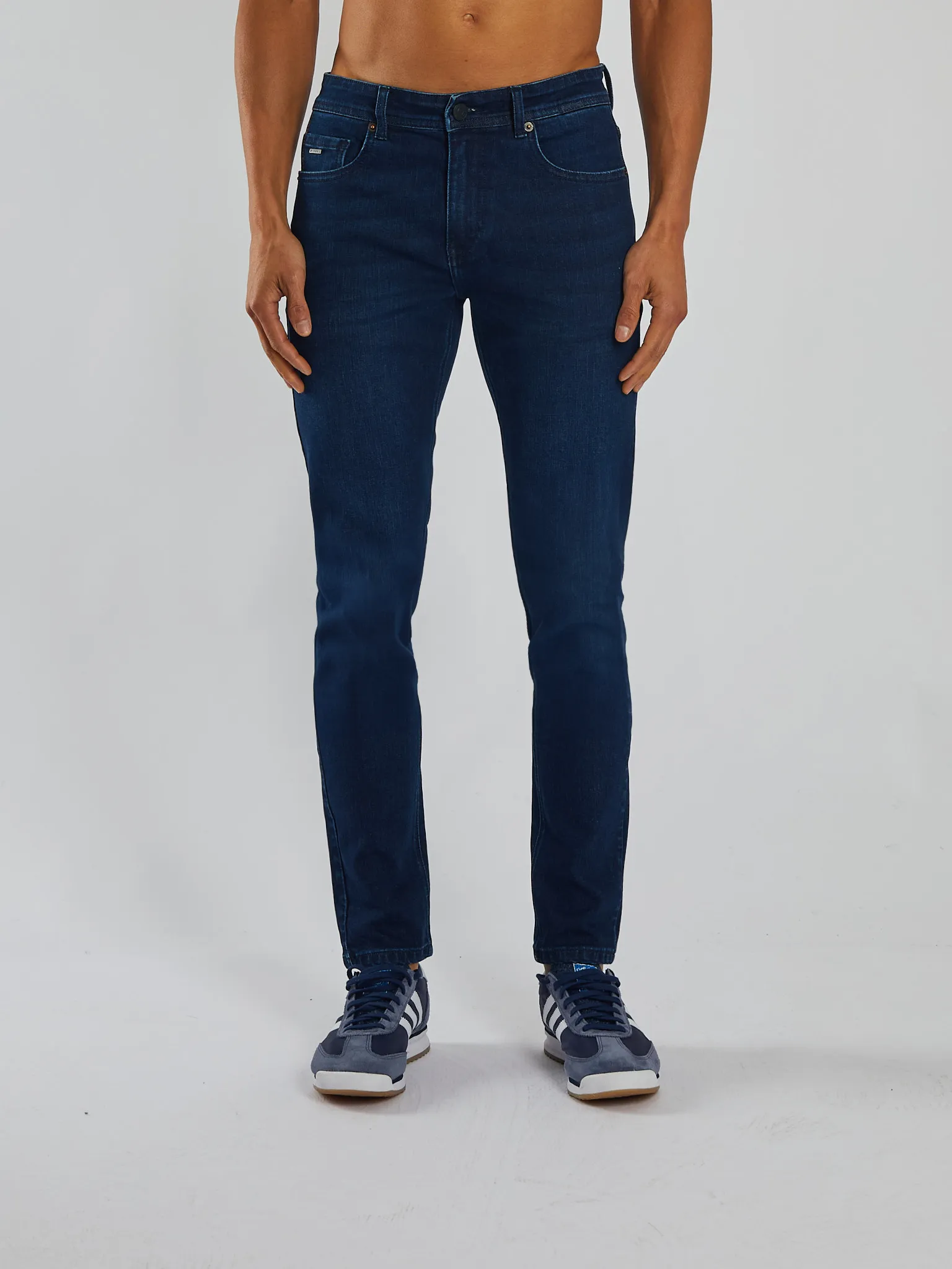 Carter Slim Tapered Dark Blue