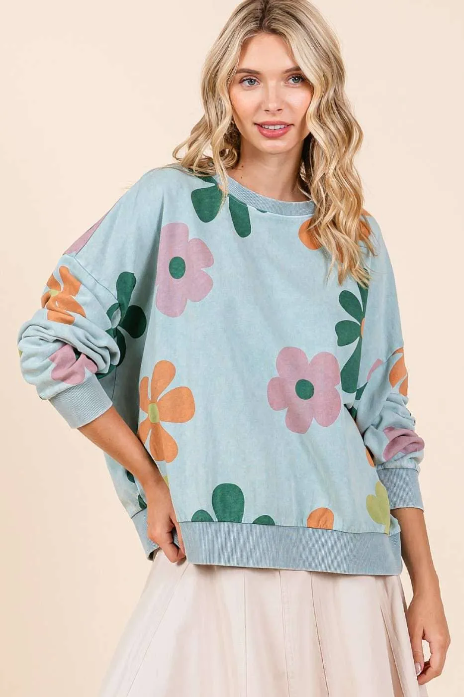 MINERAL WASH FLOWER PRINT FRENCH TERRY SWEATSHIRT