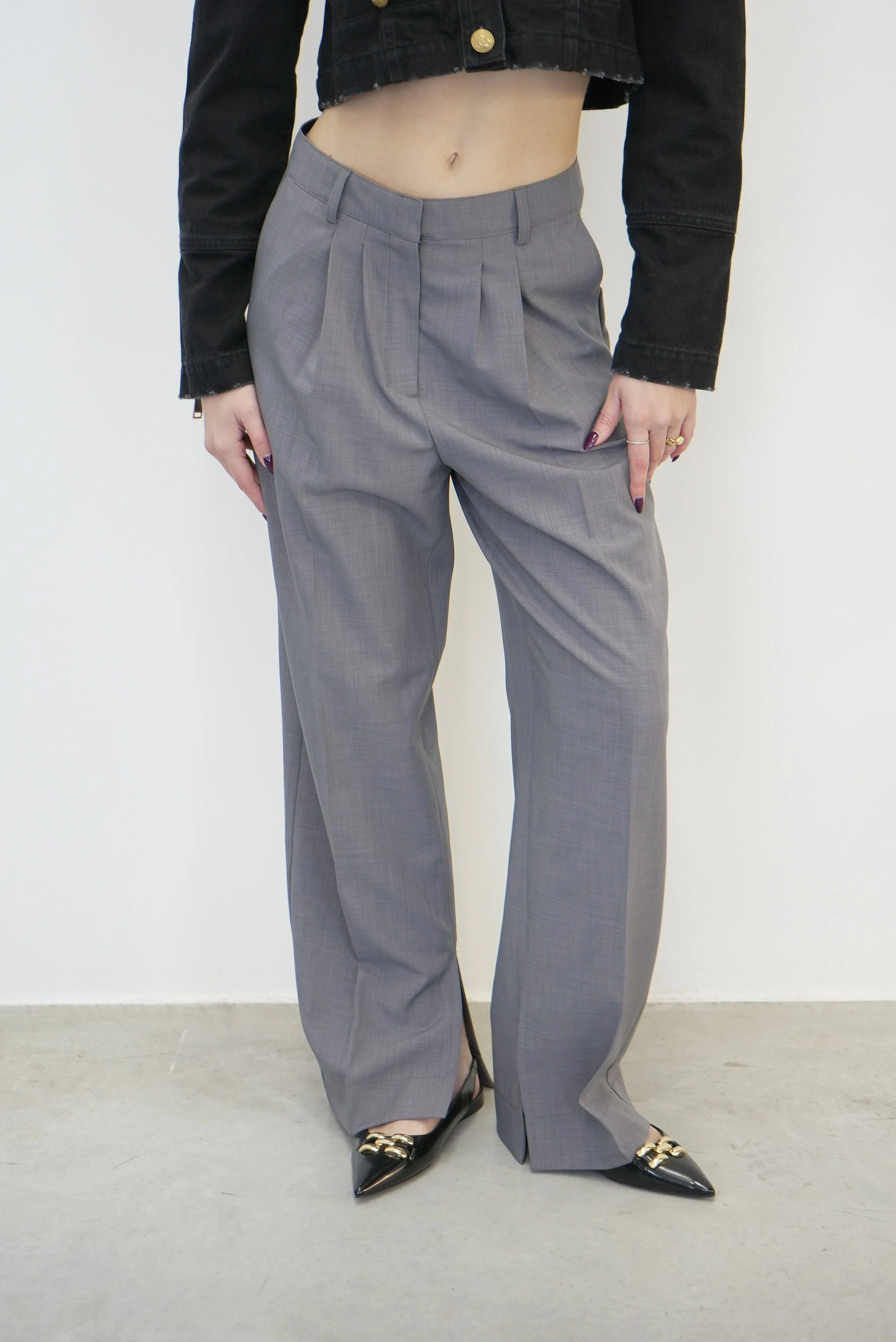 RUPERT PANTS IN LIGHT GREY